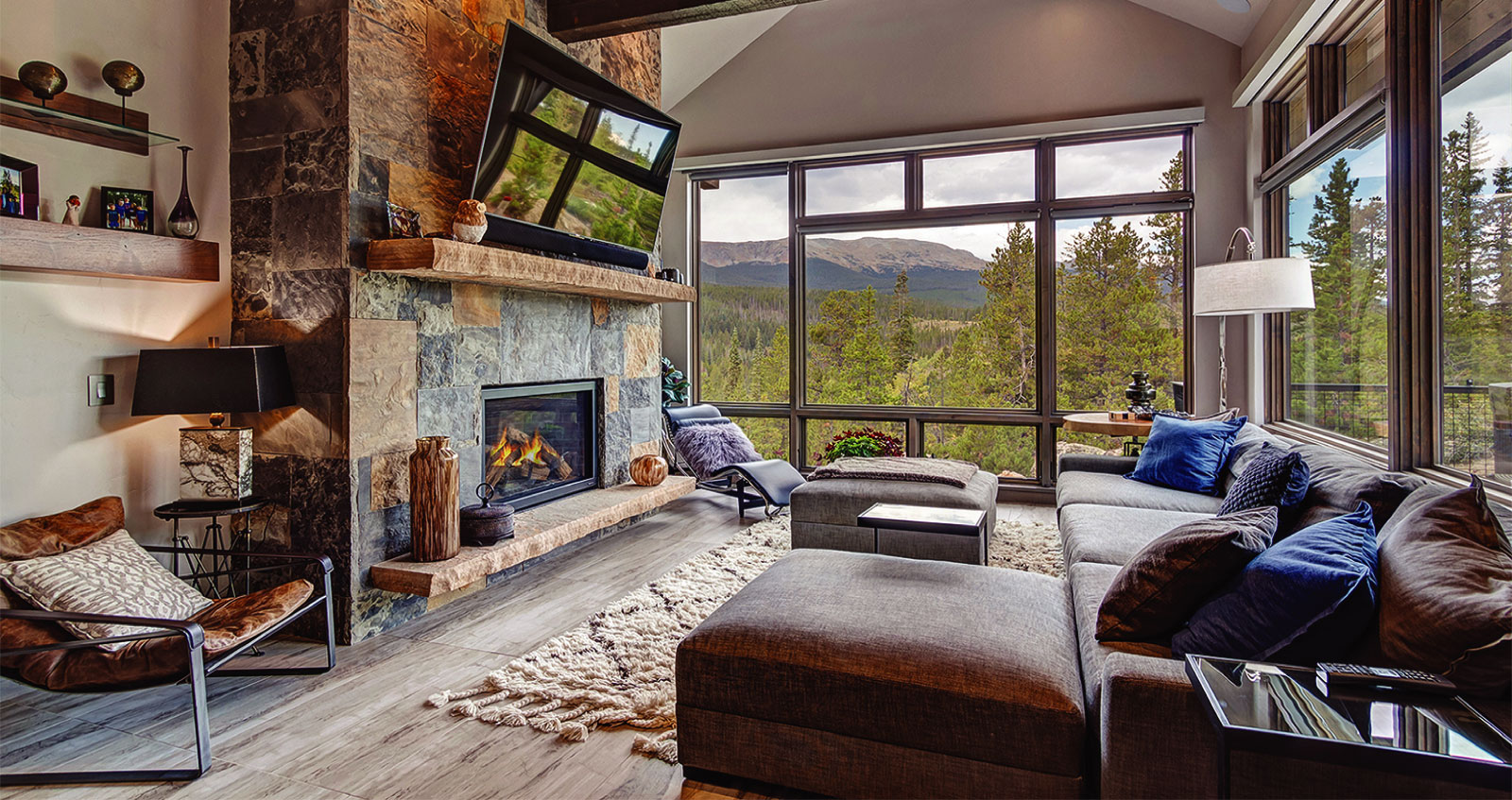 Mountain modern living room with leather sofa